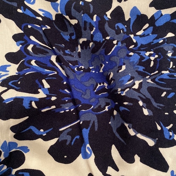 Splendid Women’s Floral Romper Size Medium - Picture 2 of 5